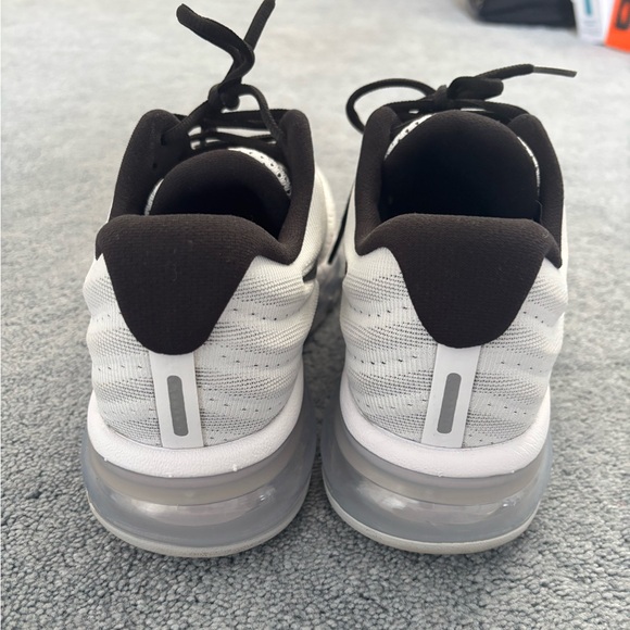 Nike Air Max 2017 black and white - Picture 4 of 5